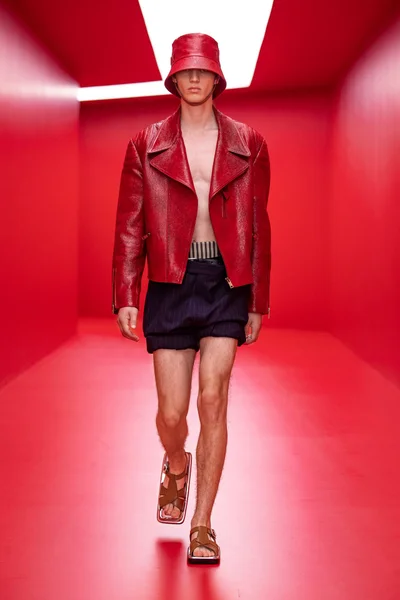Look 21